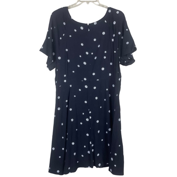 NWOT Abound Black Floral Skater Zip Fit & Flare Dress Sz XL - Picture 4 of 12